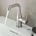 Grohe Essence Umvadlov batria s vpustom, supersteel