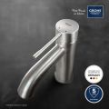 Grohe Essence Pkov umvadlov batria s vpusou, supersteel