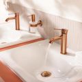 Grohe Essence P�kov� um�vadlov� bat�ria S, kefovan� Warm Sunset