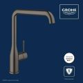 Grohe Essence Drezov� bat�ria, kefovan� tmav� grafit