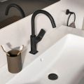 Ideal Standard Ceralife C Umvadlov batria s otonm vtokom a vpusou Click-Clack, hodvbna ierna